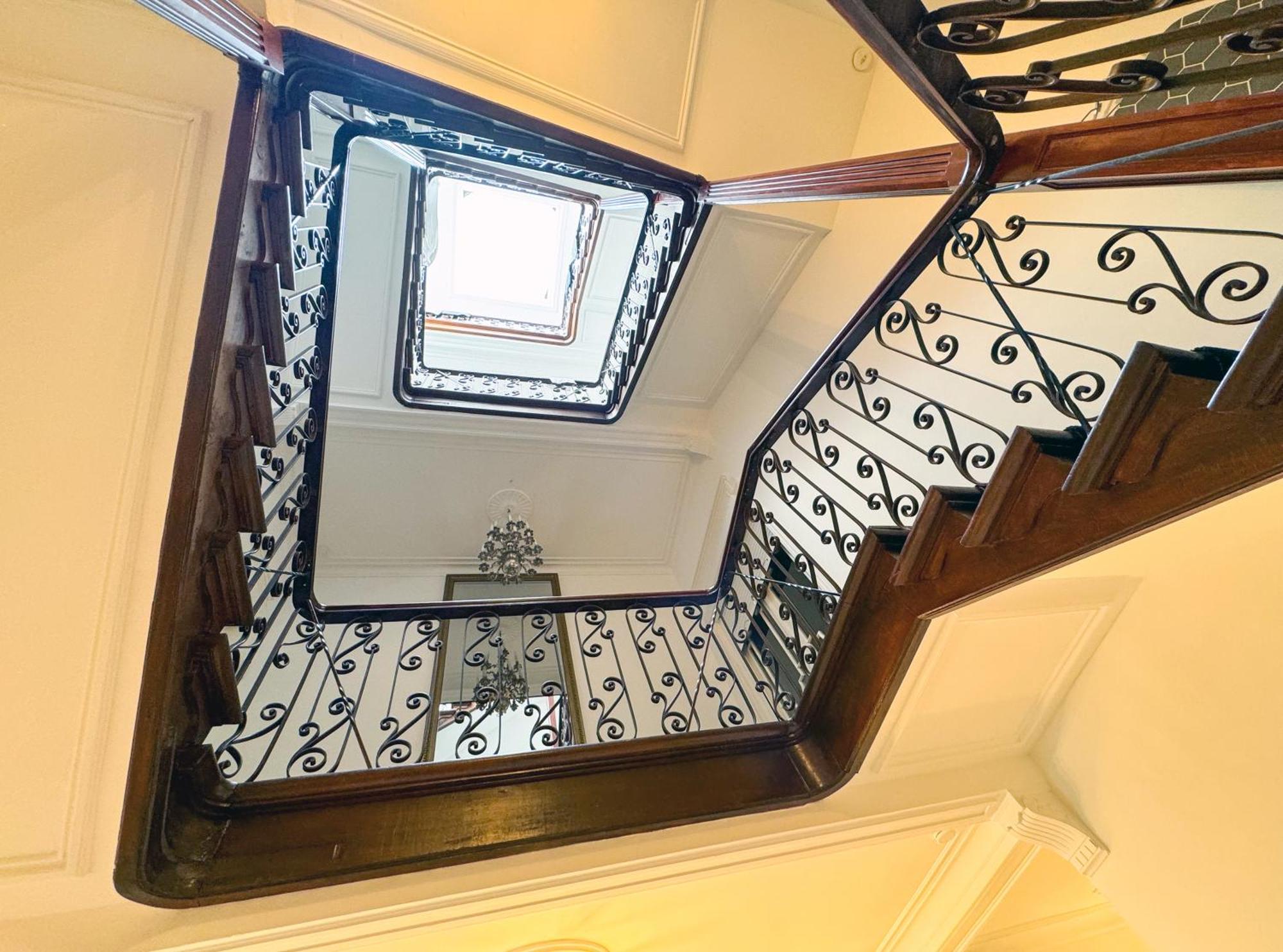 Your Homestay In A Bibliophile Mansion Αμβέρσα Εξωτερικό φωτογραφία